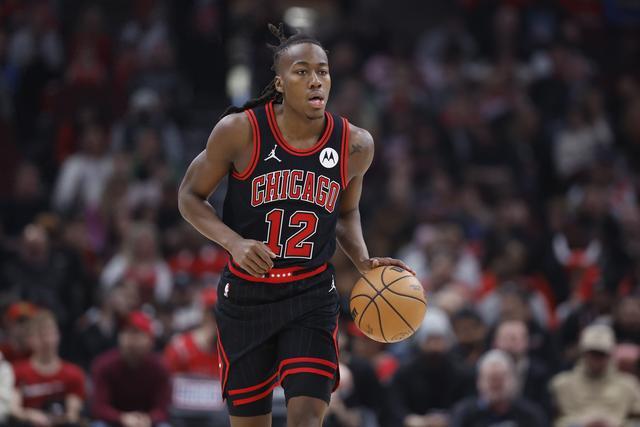 安德雷·桑托斯：来到曼联后这里就像我的家，我内心格外开心