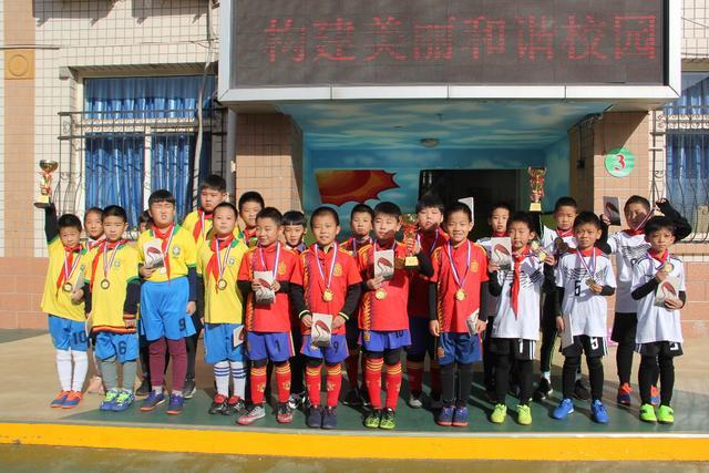 斯基拉：若昂·佩德罗将与切尔西续约至2023年，薪资获得大幅提升